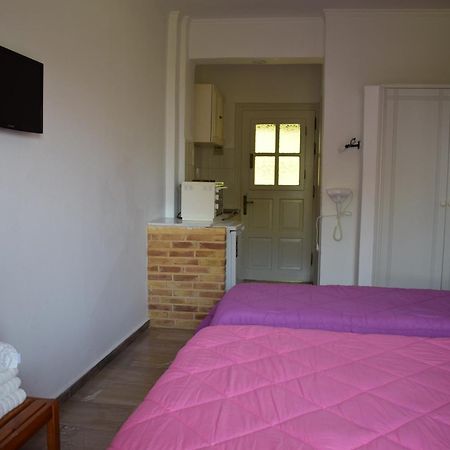 Rising Sun Apartments & Studios Benitses  Rom bilde